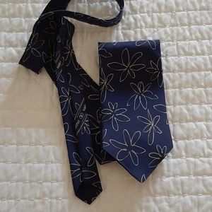 Valentino neck tie